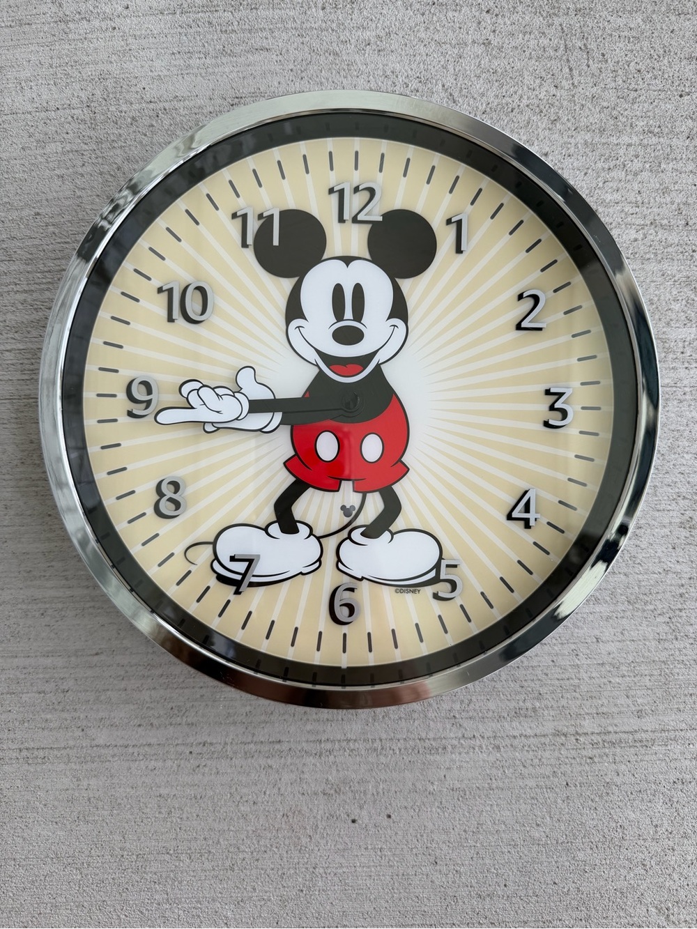 Disney Mickey Mouse Smart Bluetooth Wall Clock 10” Amazon Echo Tested Working